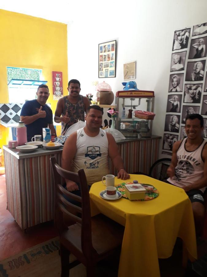 Perto Do Aeroporto De Salvador - Dona Pitanga Hostel 劳鲁-迪弗雷塔斯 外观 照片