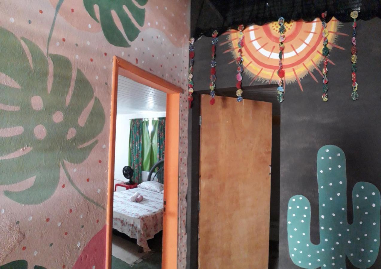 Perto Do Aeroporto De Salvador - Dona Pitanga Hostel 劳鲁-迪弗雷塔斯 外观 照片