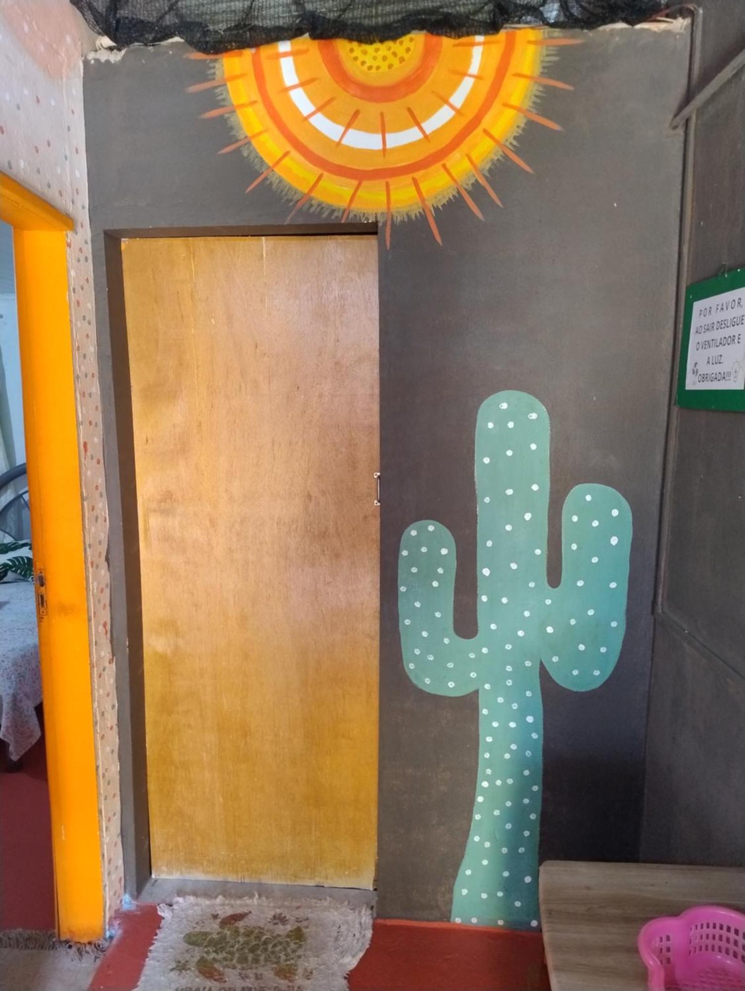 Perto Do Aeroporto De Salvador - Dona Pitanga Hostel 劳鲁-迪弗雷塔斯 外观 照片